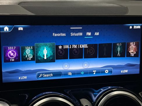 Used 2026 Mercedes-Benz GLB 250 image 22