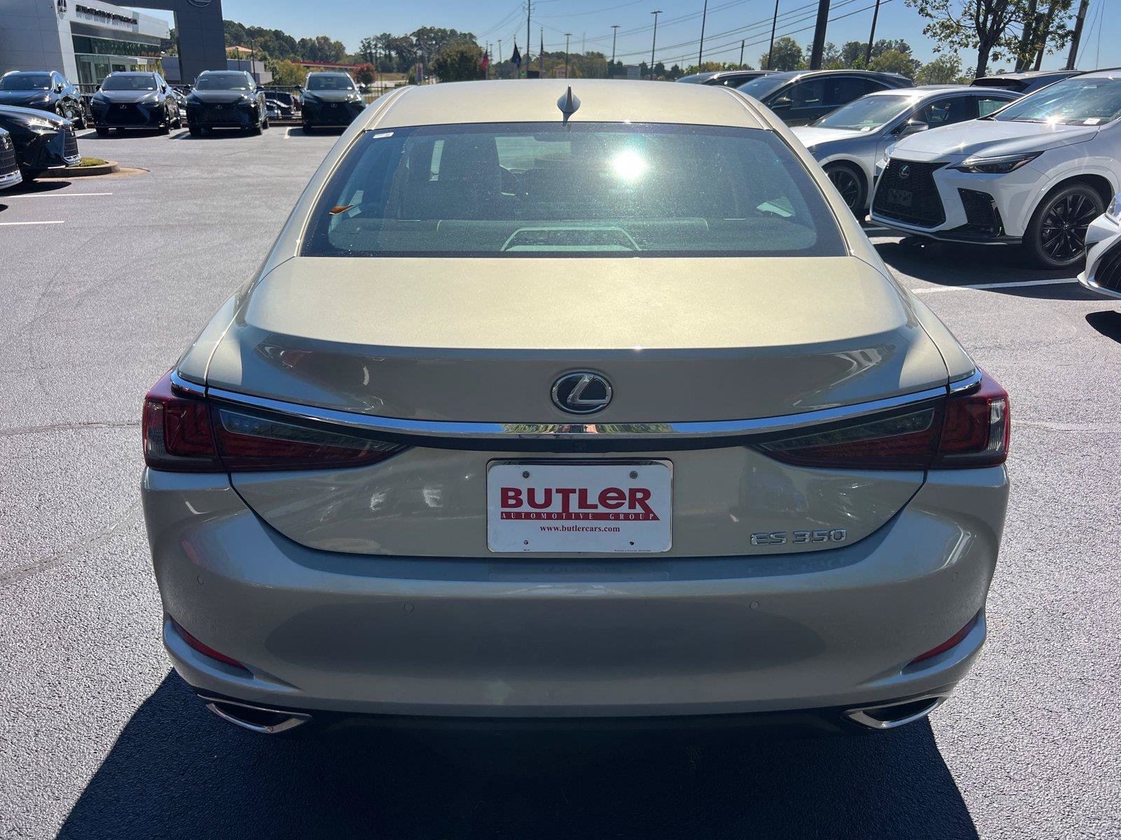 Used 2024 Lexus ES 350 w/ Premium Package FWD image 6