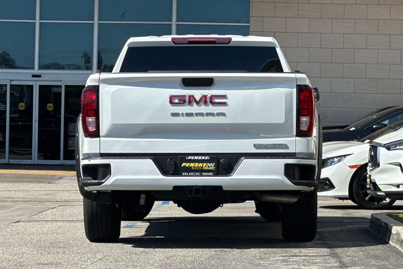 Certified 2023 GMC Sierra 1500 Elevation AWD/4WD image 5