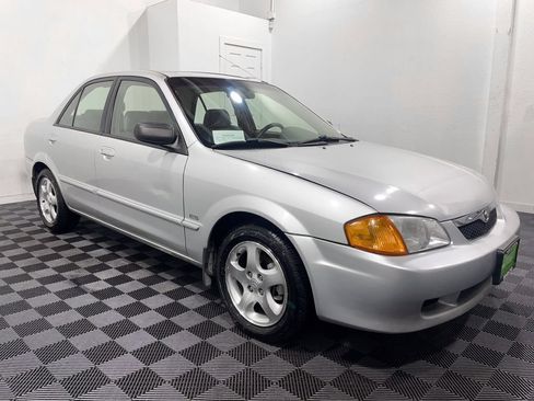 Used 2000 MAZDA Protege ES FWD image 3