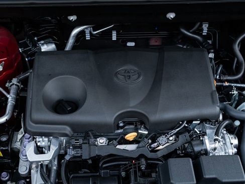 New 2025 Toyota RAV4 XLE w/ Convenience Package image 41