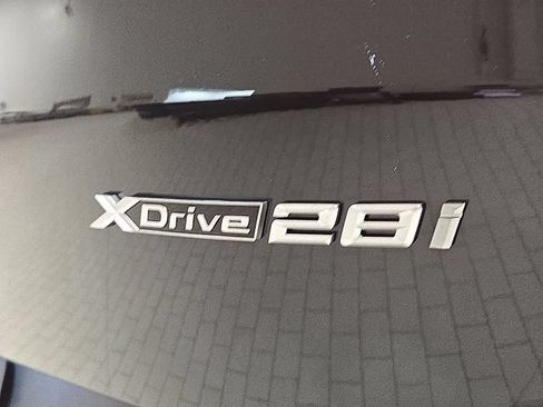 New 2026 BMW X2 xDrive28i w/ Technology Package AWD/4WD image 16