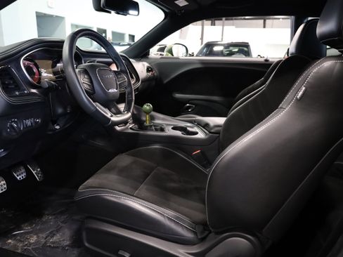 Used 2023 Dodge Challenger SRT Hellcat image 16