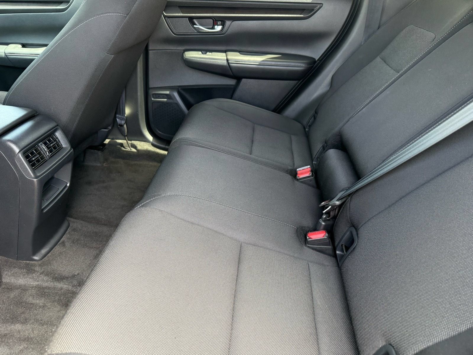 Used 2025 Honda CR-V LX image 26