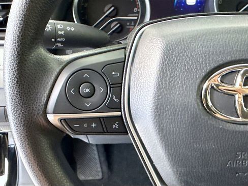 Used 2023 Toyota Camry LE AWD/4WD image 11