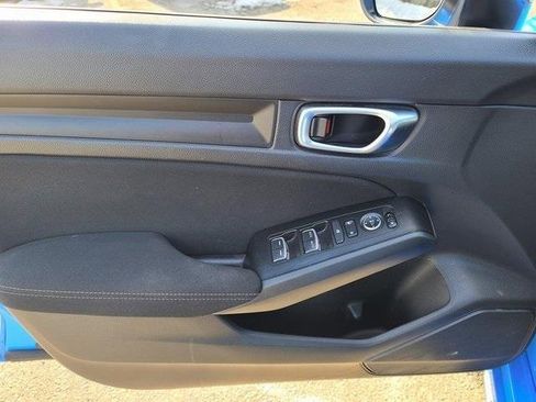 Used 2023 Honda Civic Sport image 10