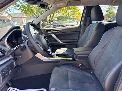 Used 2024 Mitsubishi Eclipse Cross SE AWD/4WD image 16