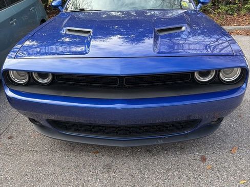 Used 2019 Dodge Challenger SXT w/ Blacktop Package image 1