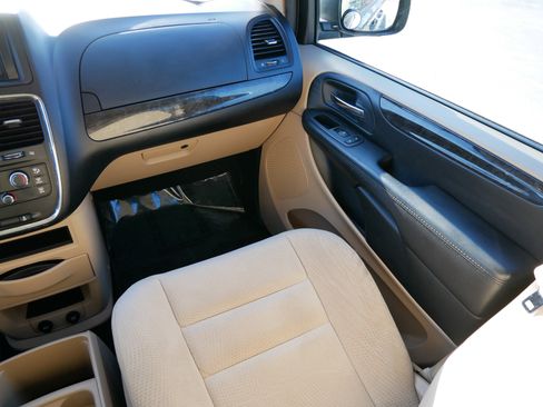 Used 2014 Dodge Grand Caravan SE w/ Quick Order Package 29E SE image 11