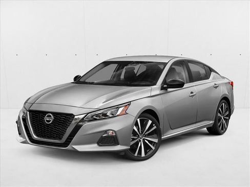 Used 2022 Nissan Altima 2.5 SR image 1