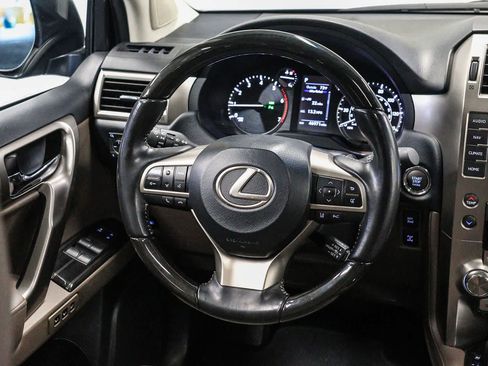 Used 2021 Lexus GX 460 Premium w/ Premium Package AWD/4WD image 16