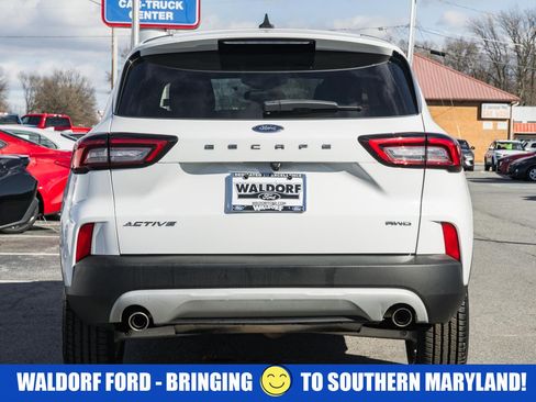 Certified 2023 Ford Escape Active image 5