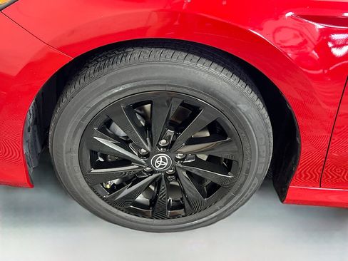 Used 2023 Toyota Camry LE image 12