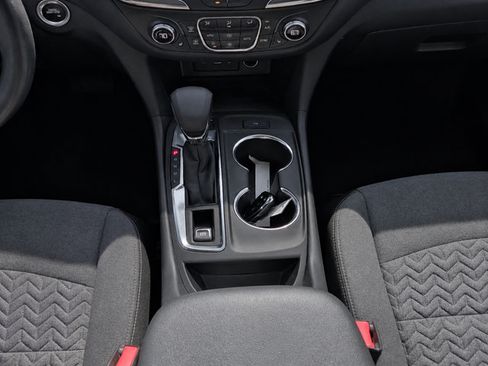 Used 2022 Chevrolet Equinox LT AWD/4WD image 14