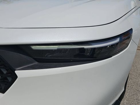 Used 2024 Honda Accord EX image 29