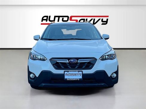Used 2023 Subaru Crosstrek 2.0i Premium image 2