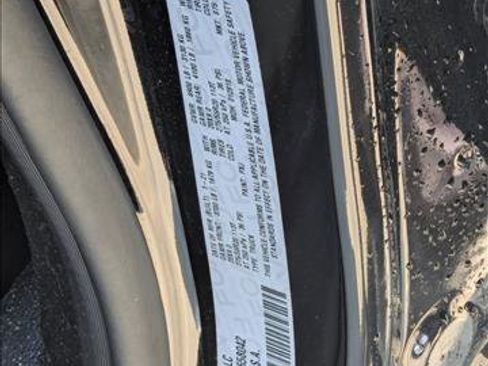Used 2021 RAM 1500 Limited RWD image 9