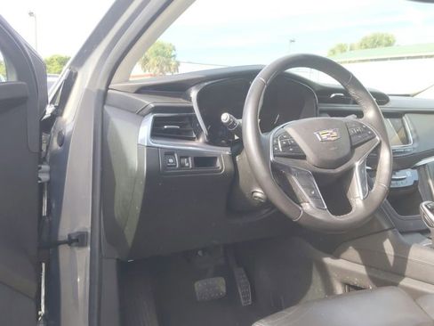 Used 2017 Cadillac XT5 Luxury AWD/4WD image 19