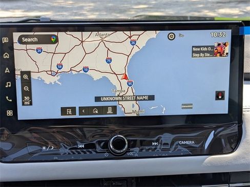 New 2025 Mitsubishi Outlander SE image 24