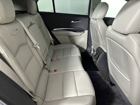 Certified 2023 Cadillac XT4 Luxury w/ Cold Weather Package image 29