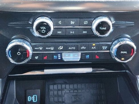 Certified 2022 Ford F150 King Ranch w/ Equipment Group 601A High image 17