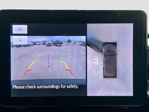 Used 2023 Ford Explorer ST-Line w/ Class IV Trailer Tow Package image 16