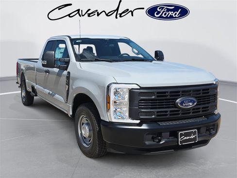 New 2026 Ford F350 XL image 3