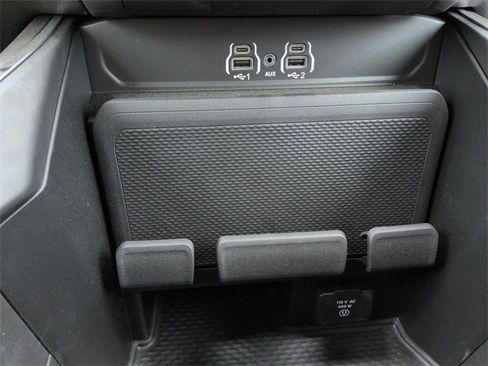 New 2026 RAM 1500 Big Horn w/ Night Edition image 21