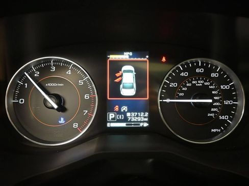 Used 2021 Subaru Crosstrek 2.5i Limited w/ Moonroof Package 2 AWD/4WD image 12