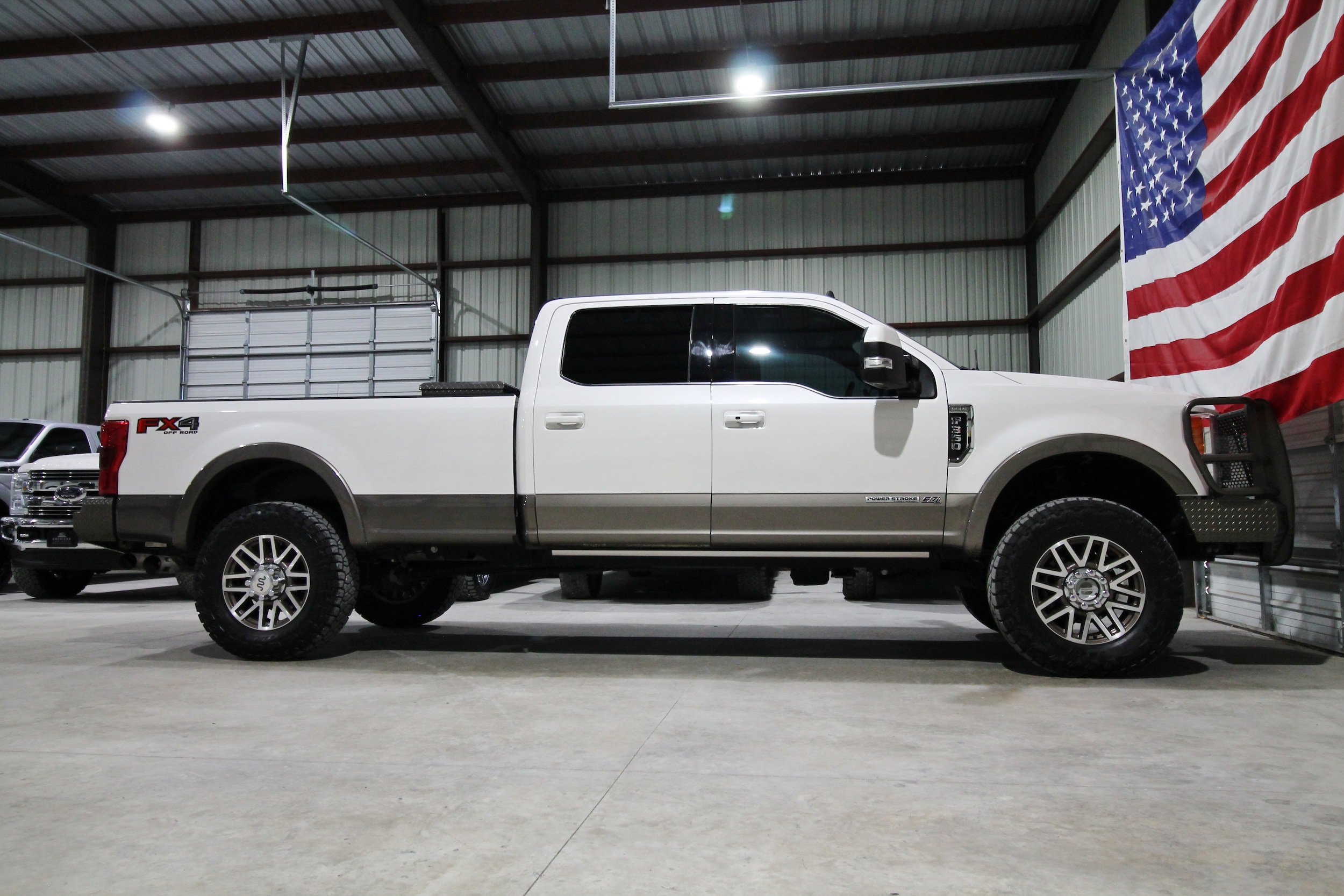 Used 2019 Ford F350 King Ranch w/ King Ranch Ultimate Package AWD/4WD image 14