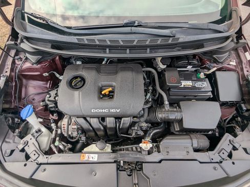 Used 2018 Kia Forte LX image 19