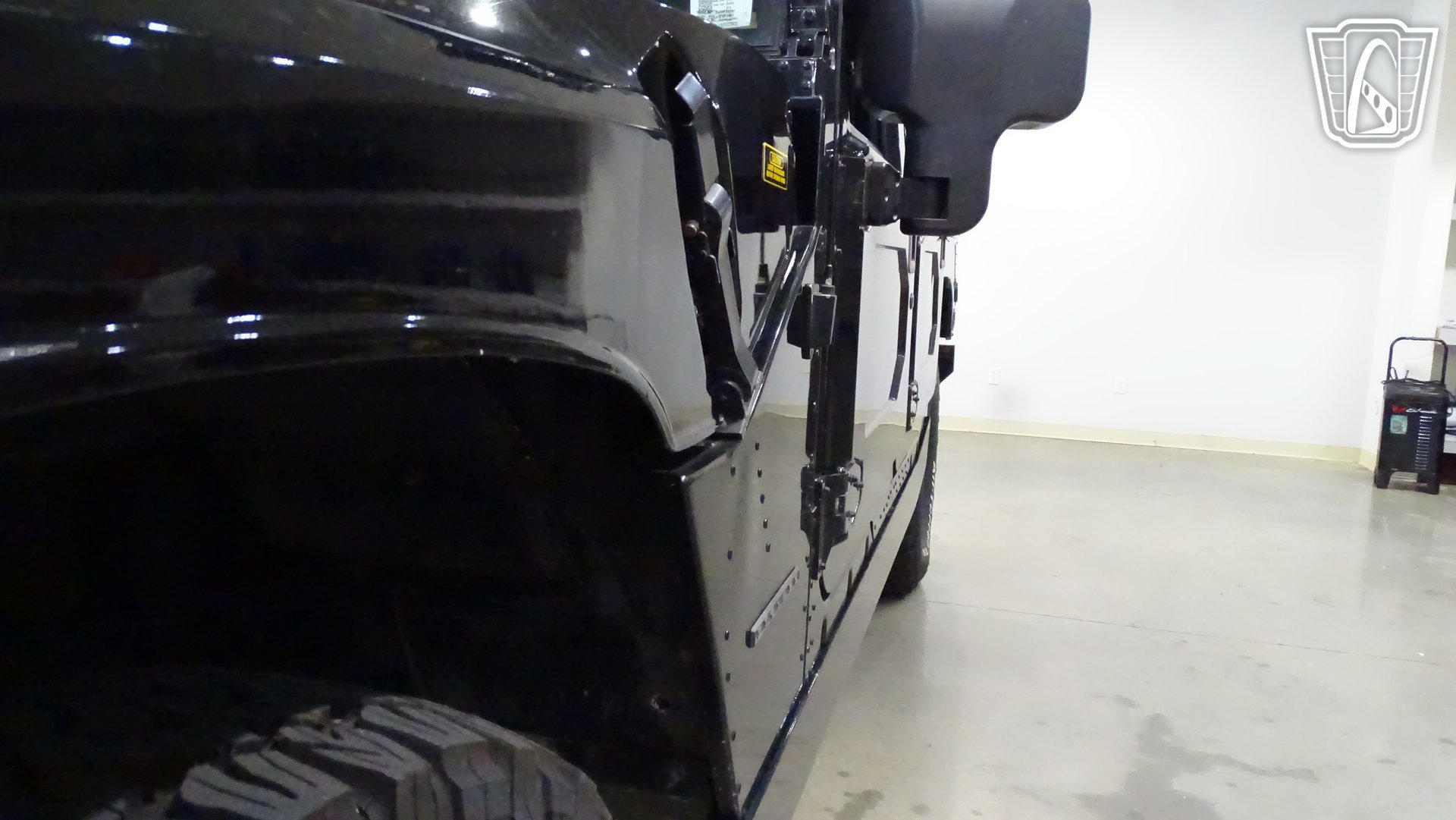 Used 2001 HUMMER H1 4-Door Open Top AWD/4WD image 34