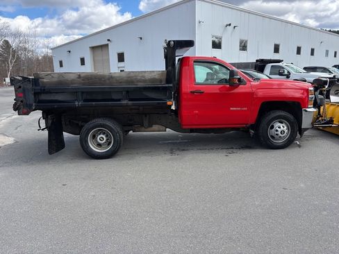 Used 2018 Chevrolet Silverado 3500 W/T w/ WT Convenience Package image 5