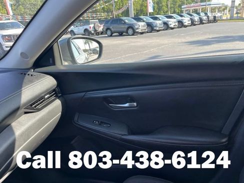 Used 2024 Nissan Sentra SV FWD image 27