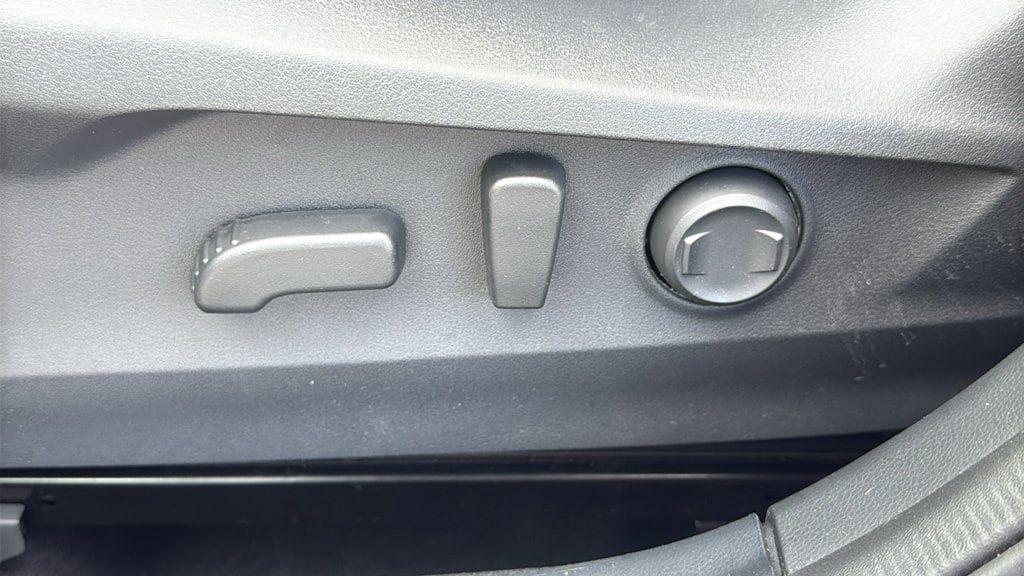 Certified 2025 Subaru Legacy Premium AWD/4WD image 11