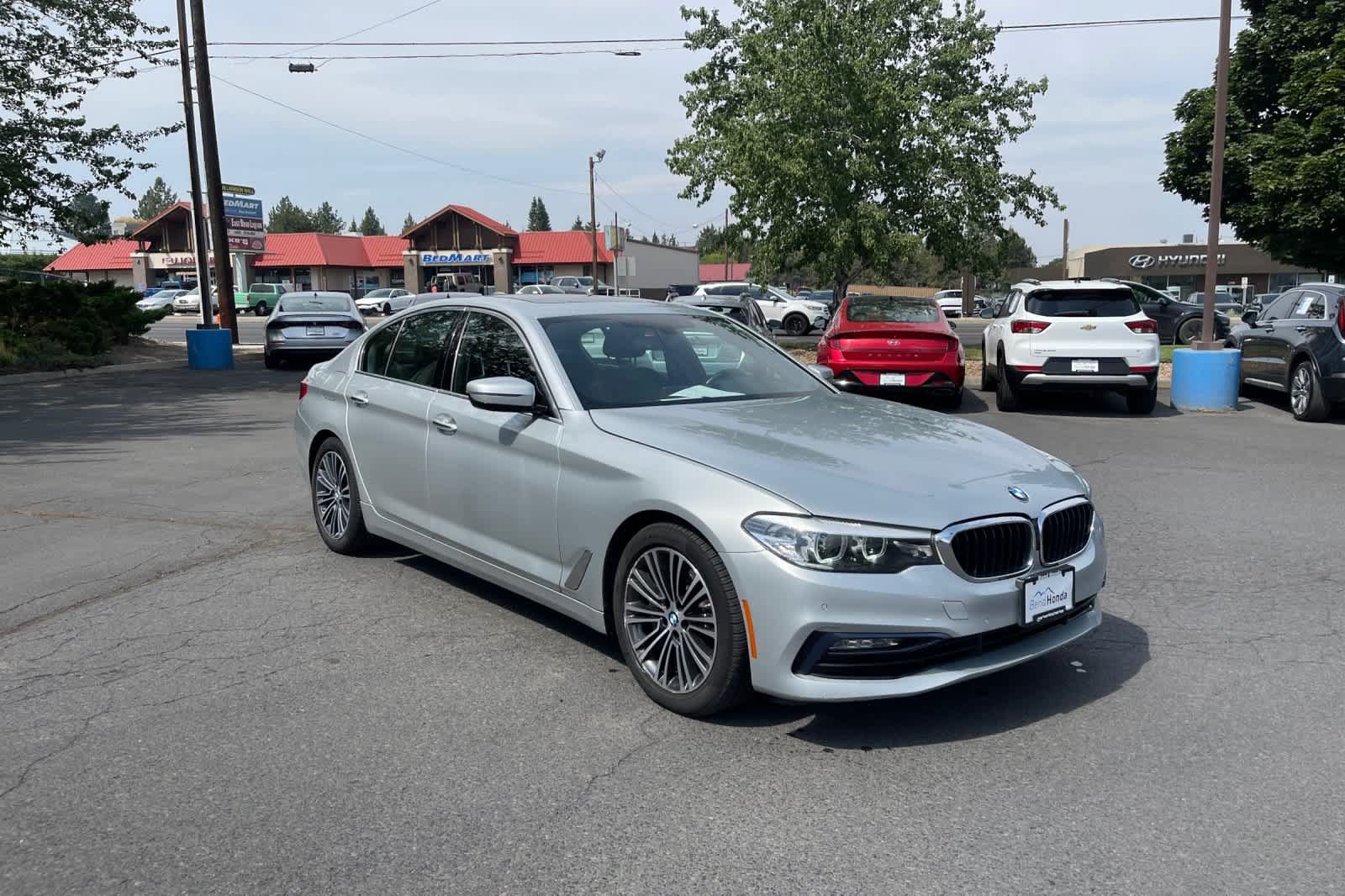 Used 2018 BMW 530i xDrive AWD/4WD image 7