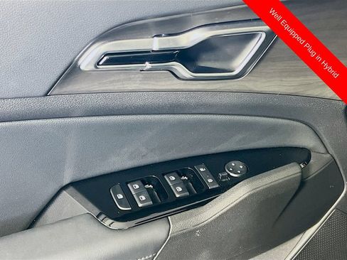 Certified 2025 Kia Sportage X-Line AWD/4WD image 19