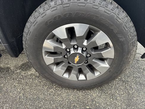 Certified 2025 Chevrolet Silverado 2500 LT w/ All Star Edition image 12