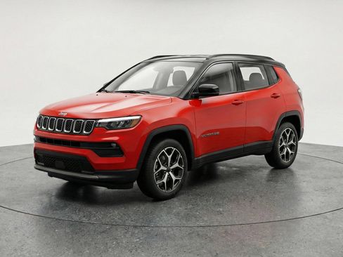 Used 2025 Jeep Compass Limited AWD/4WD image 3