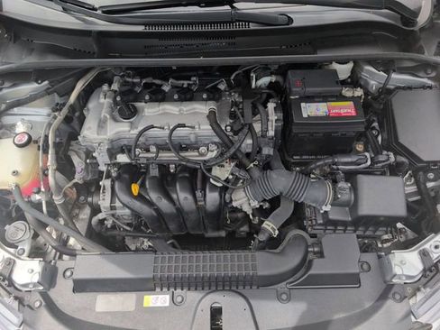 Used 2022 Toyota Corolla LE FWD image 28