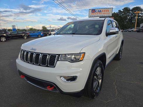Used 2020 Jeep Grand Cherokee Limited w/ Luxury Group II image 1