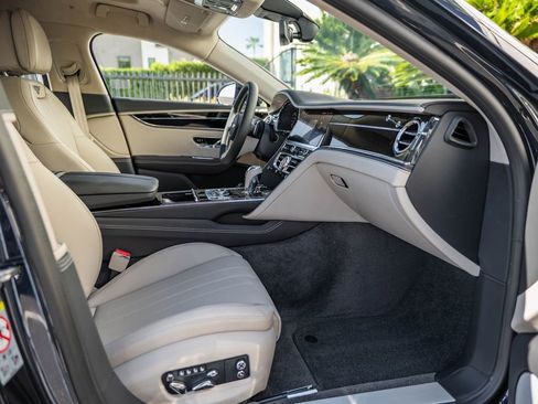 New 2026 Bentley Flying Spur Plug-In Hybrid AWD/4WD image 42