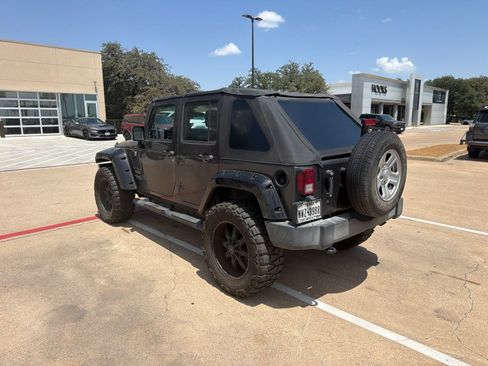 Used 2016 Jeep Wrangler Unlimited Sport AWD/4WD image 8