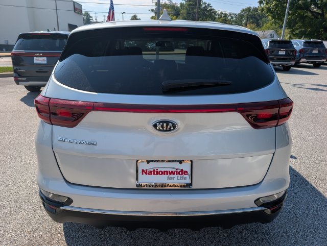 Used 2020 Kia Sportage LX FWD image 4