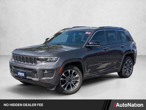 Used 2023 Jeep Grand Cherokee Overland w/ Luxury Tech Group IV AWD/4WD image 1