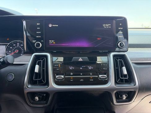 Used 2022 Kia Sorento S AWD/4WD image 7