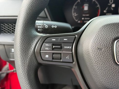 Used 2025 Honda CR-V EX image 7