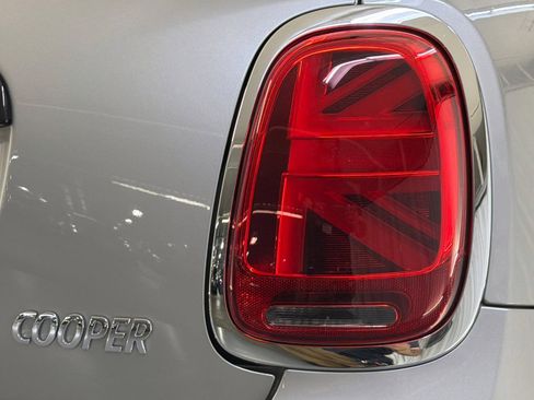 Used 2024 MINI Cooper 2-Door Hardtop FWD image 13