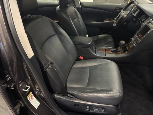 Used 2012 Lexus ES 350 image 40