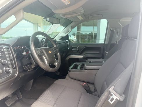 Used 2018 Chevrolet Silverado 2500 LT AWD/4WD image 10